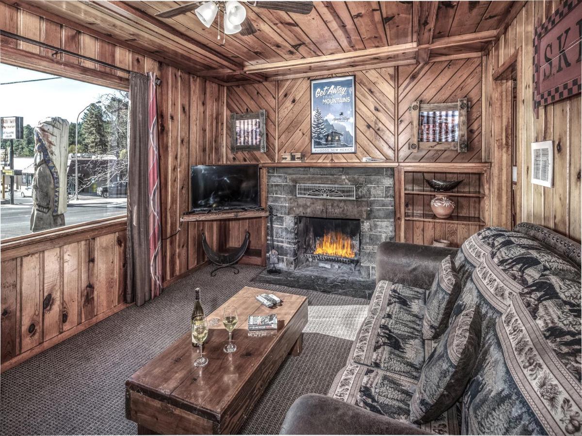 Country Cabin, 2 Bedrooms, Fireplace, Midtown, Sleeps 6 Руидозо Экстерьер фото