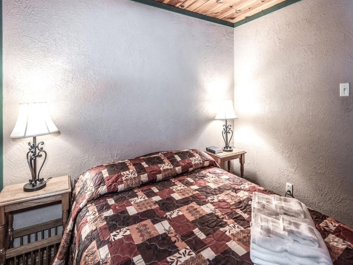 Country Cabin, 2 Bedrooms, Fireplace, Midtown, Sleeps 6 Руидозо Экстерьер фото