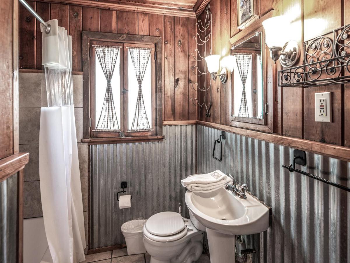 Country Cabin, 2 Bedrooms, Fireplace, Midtown, Sleeps 6 Руидозо Экстерьер фото